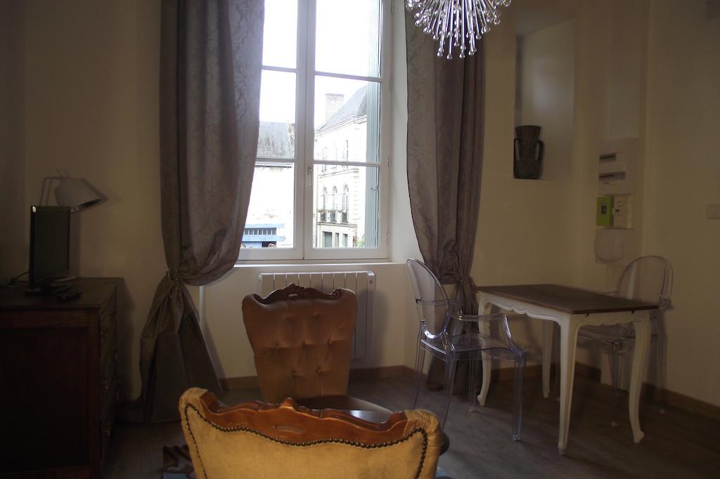Nature & Chateaux Chinon Phòng bức ảnh